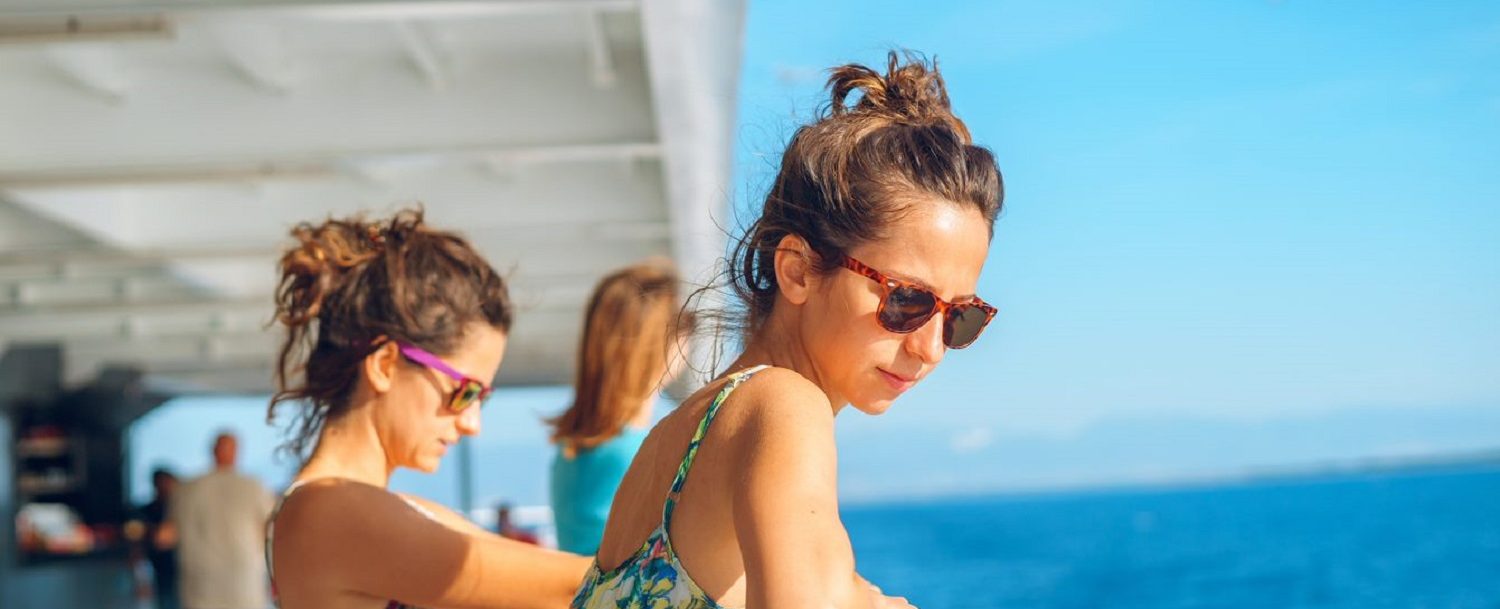 Women on a boat, summer activities