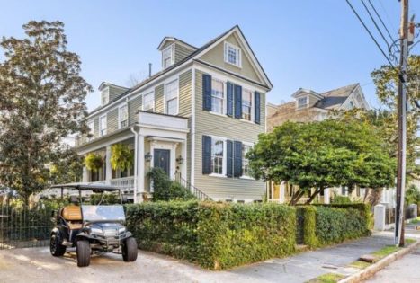 Charleston Luxury home in Radcliffeborough