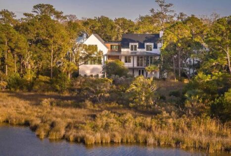 Johns Island waterfront home Kiawah River