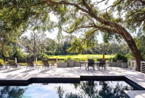 Kiawah Island real estate for sale with pool by Pam Harrington Exclusives