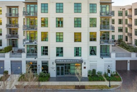 Luxury Condo in Charleston SC for Sale near the water