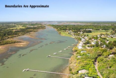 Johns Island Waterfront Property in Kiawah River Estates